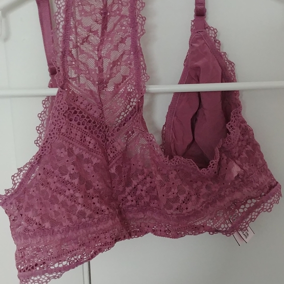 Front clasp rasorback bralette - Picture 3 of 4